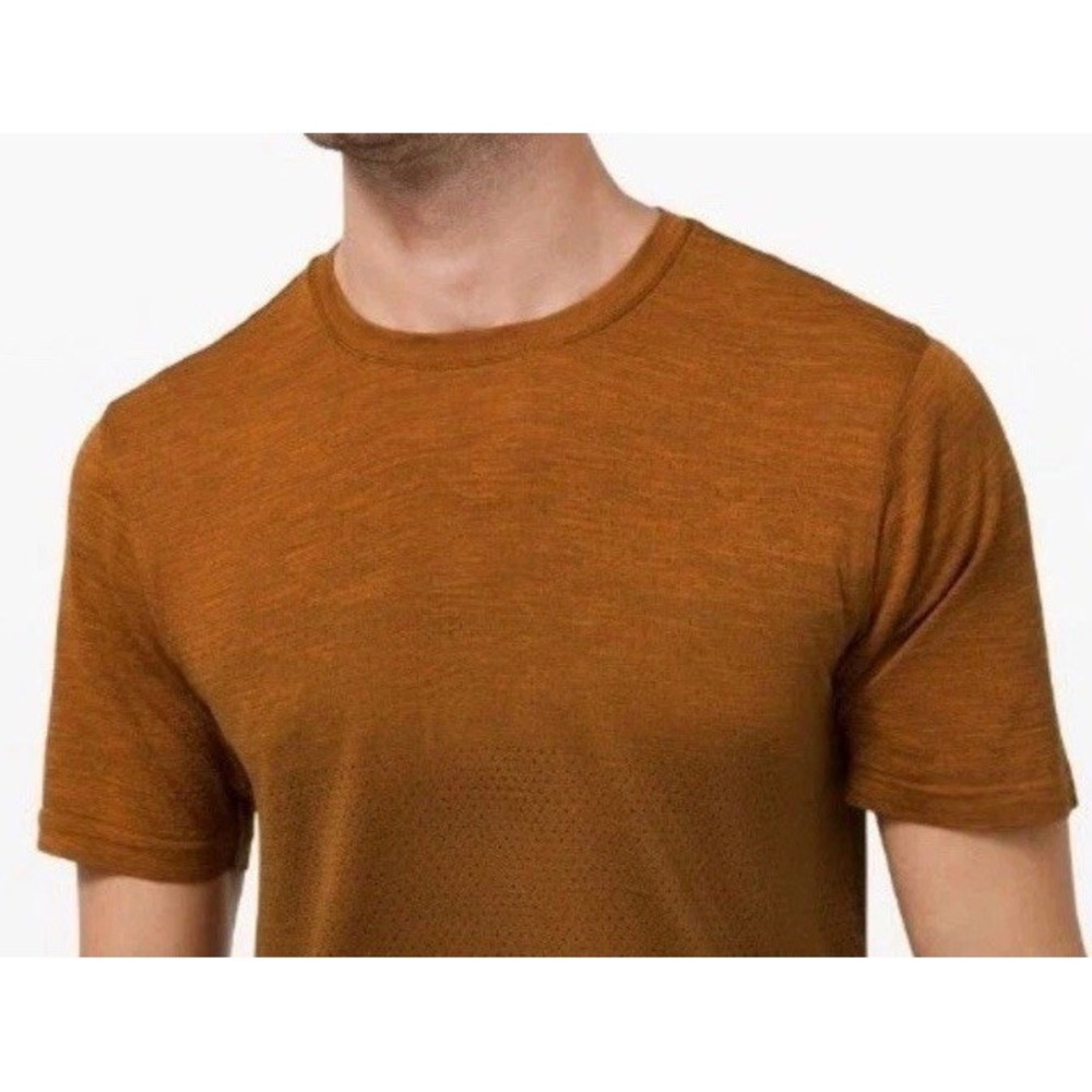 Lululemon Men's‎ Metal Tech Breathe Short Sleeve Burnt Carmel Sz XL